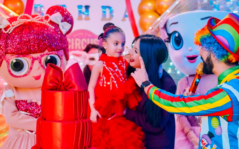 დაბადების დღის წვეულება 30+1 ბავშვზე